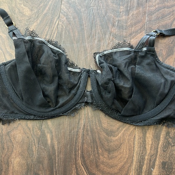 Bra - Picture 2 of 5